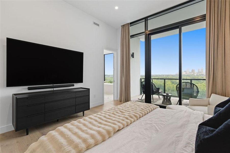 Furnished interior view inside a new home in The Dillon Buckhead, Atlanta (Image 12).