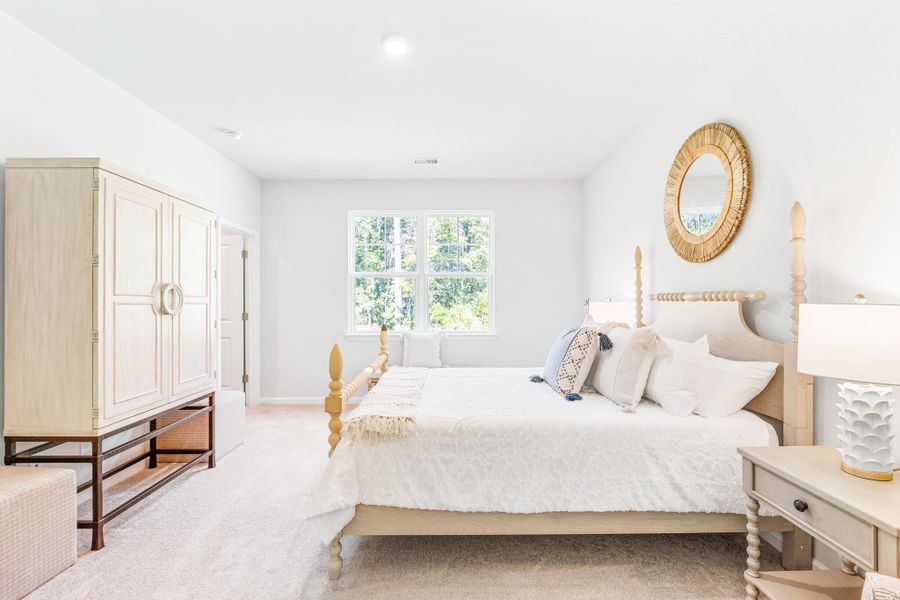 Furnished interior view inside a new home in Rivers Reach, Yemassee (Image 20).