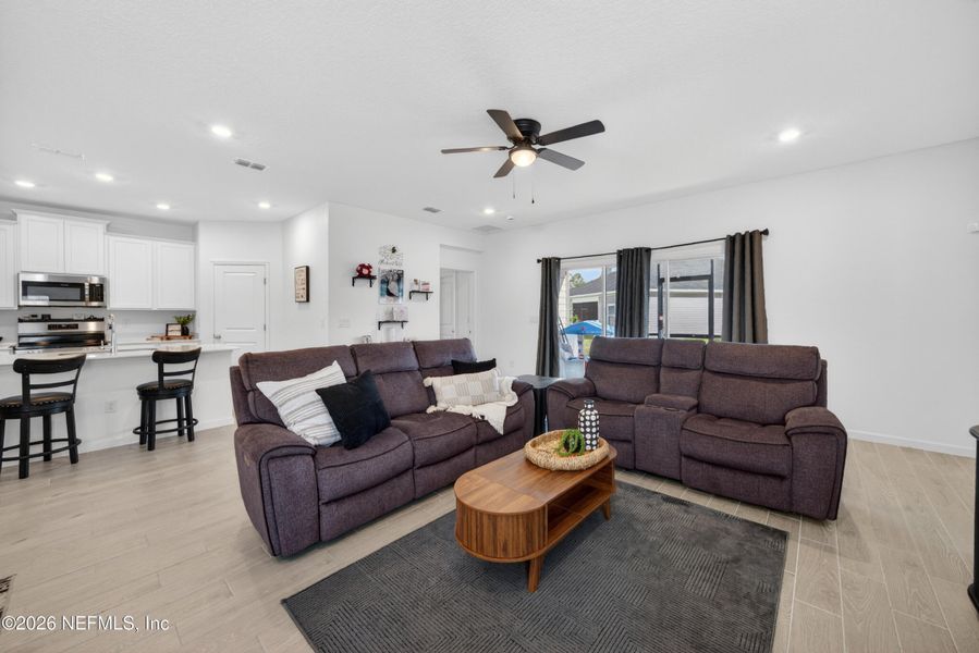 Furnished interior view inside a new home in , Jacksonville (Image 16).