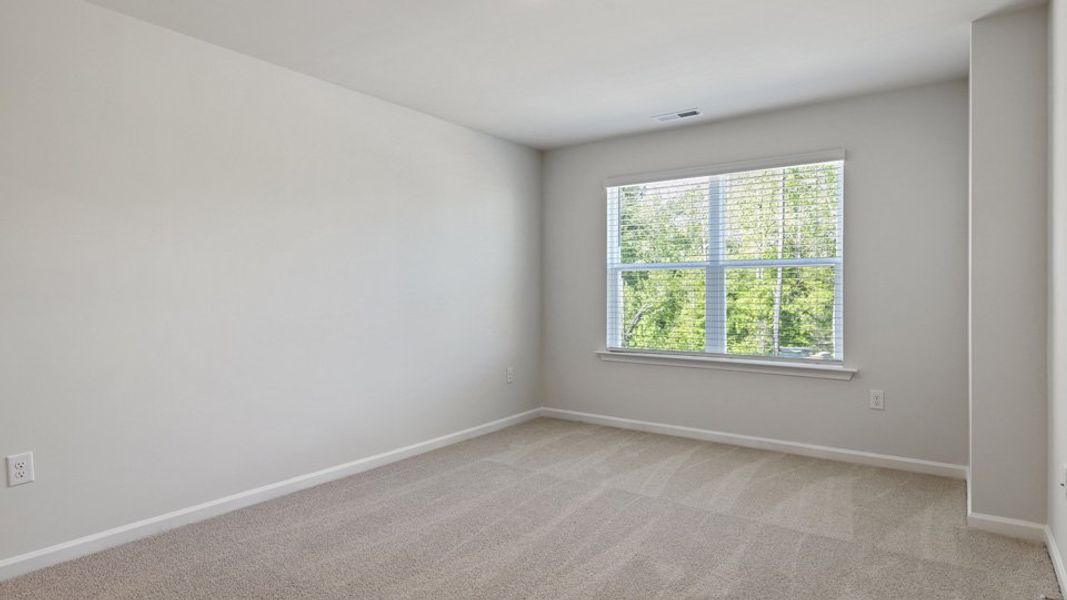 Spacious, unfurnished interior of a new home in The Townes at Martin Farms, Aberdeen (Image 15).