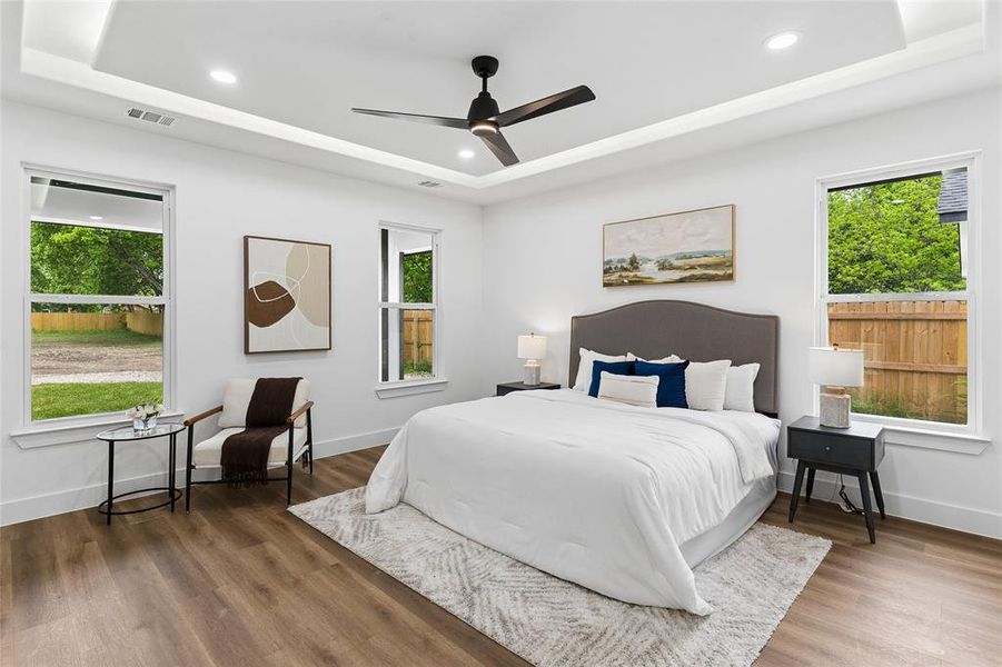 Furnished interior view inside a new home in , Dallas (Image 12).