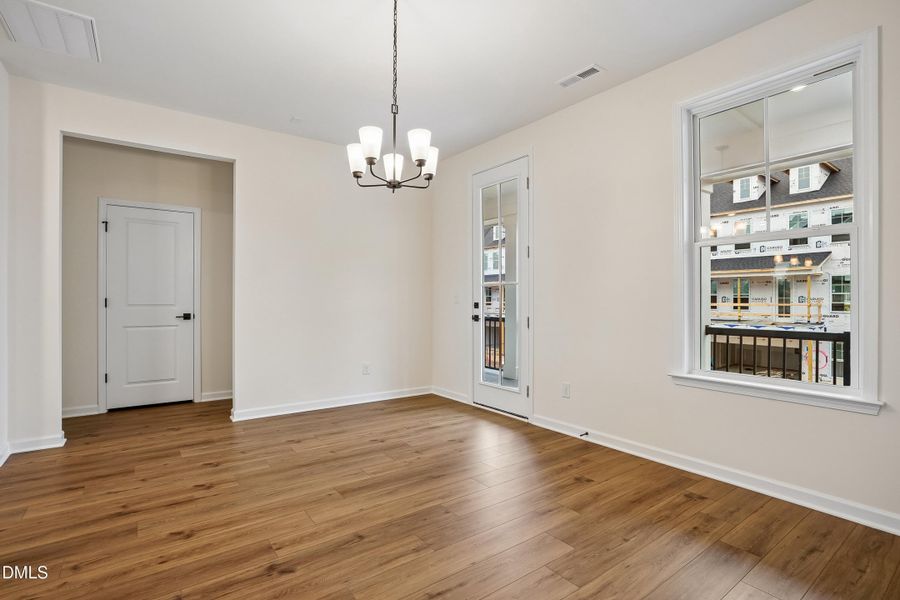 18-Dining Room