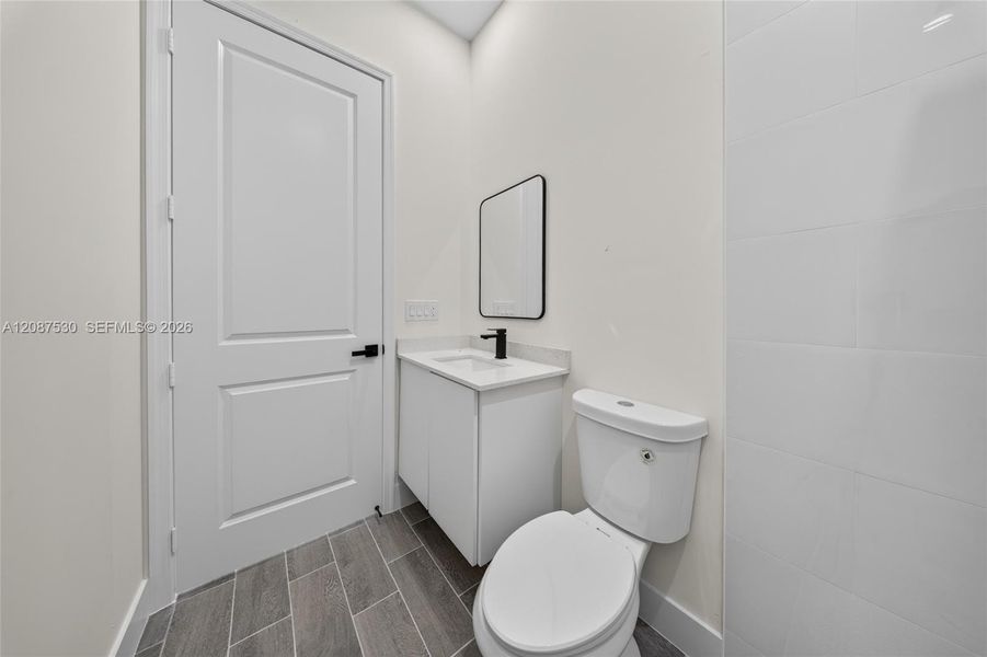 Furnished interior view inside a new home in , Lehigh Acres (Image 12).