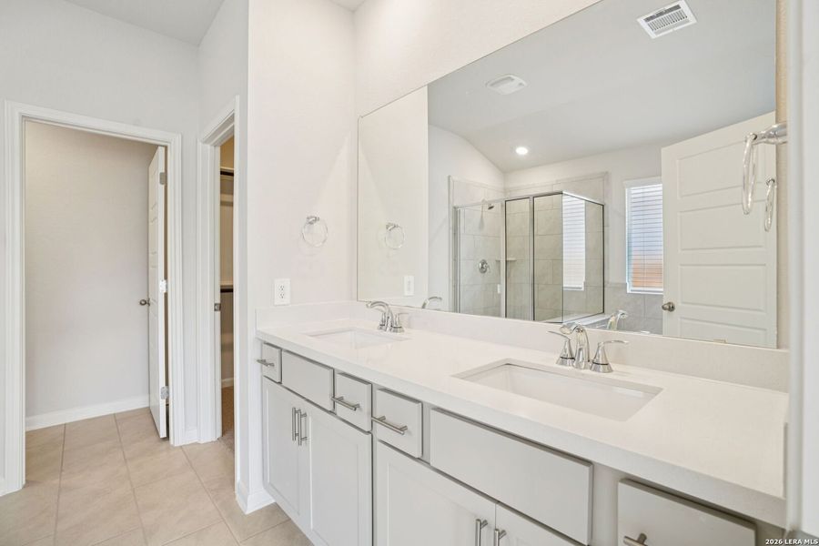 Furnished interior view inside a new home in Estancia Ranch - Classic Series, San Antonio (Image 14).