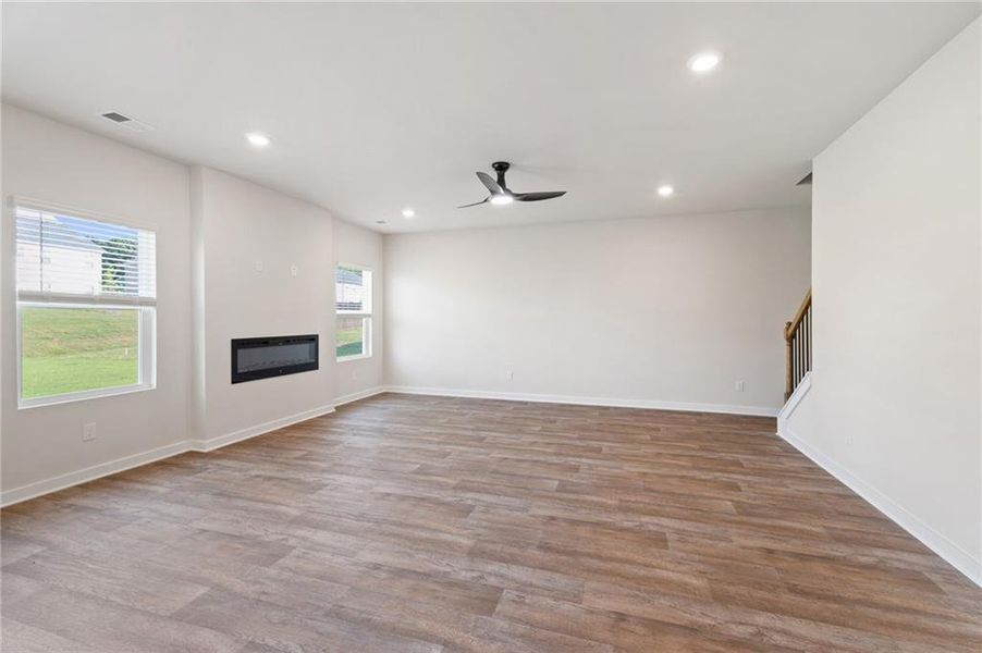 Spacious, unfurnished interior of a new home in Southern Hills, McDonough (Image 14). Spacious, unfurnished interior of a new home in Southern Hills, McDonough (Image 14).