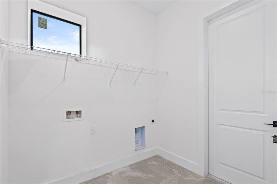 Spacious, unfurnished interior of a new home in , Port Charlotte (Image 13). Spacious, unfurnished interior of a new home in , Port Charlotte (Image 13).