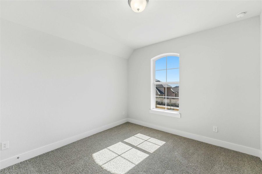 Spacious, unfurnished interior of a new home in Valencia, Manvel (Image 18). Spacious, unfurnished interior of a new home in Valencia, Manvel (Image 18).