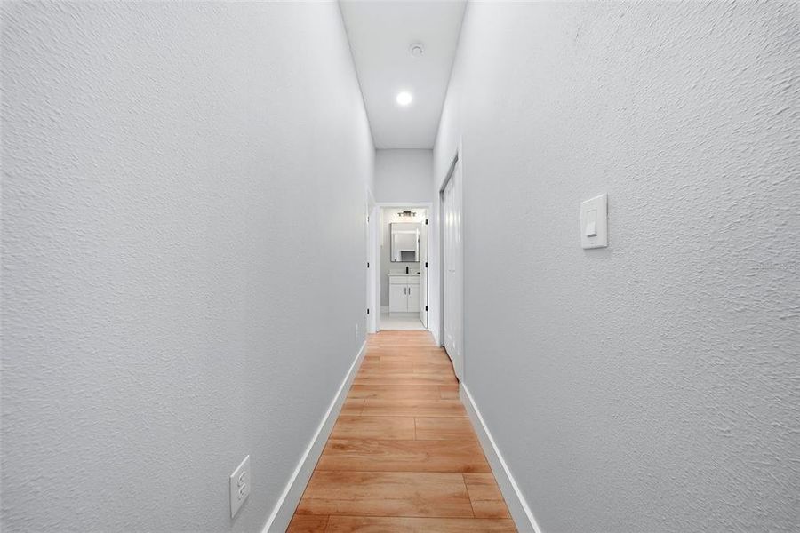 Spacious, unfurnished interior of a new home in , Punta Gorda (Image 31).