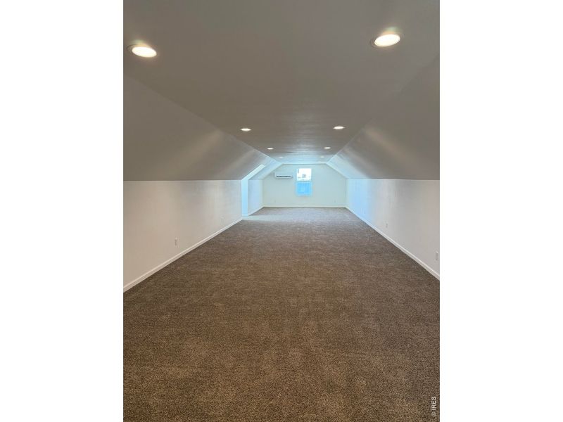 Spacious, unfurnished interior of a new home in , Nunn (Image 36).