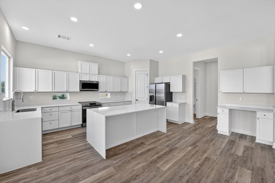 Furnished interior view inside a new home in , Horseshoe Bay (Image 9).