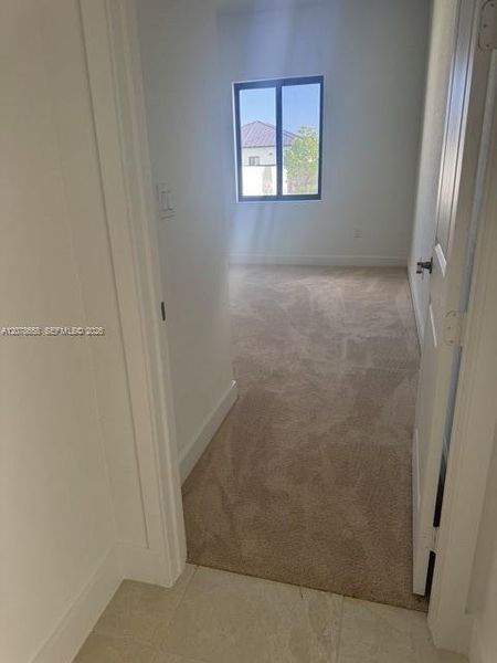 Spacious, unfurnished interior of a new home in , Homestead (Image 8).