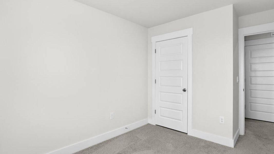 Spacious, unfurnished interior of a new home in Indigo Preserve Townhomes, Leland (Image 25).