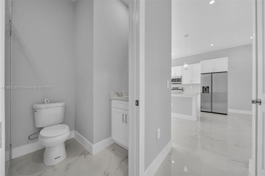 Image 28 of a home in .