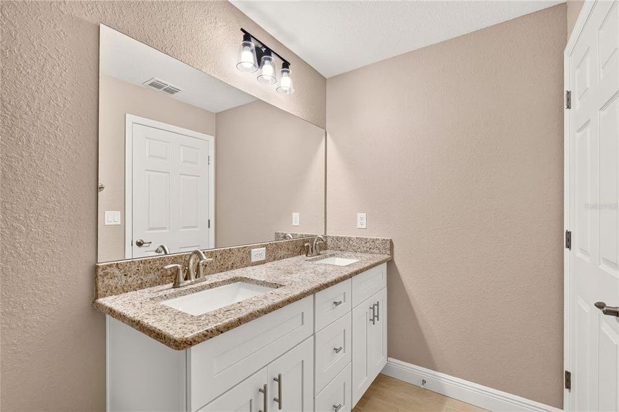Furnished interior view inside a new home in , Dunnellon (Image 18).