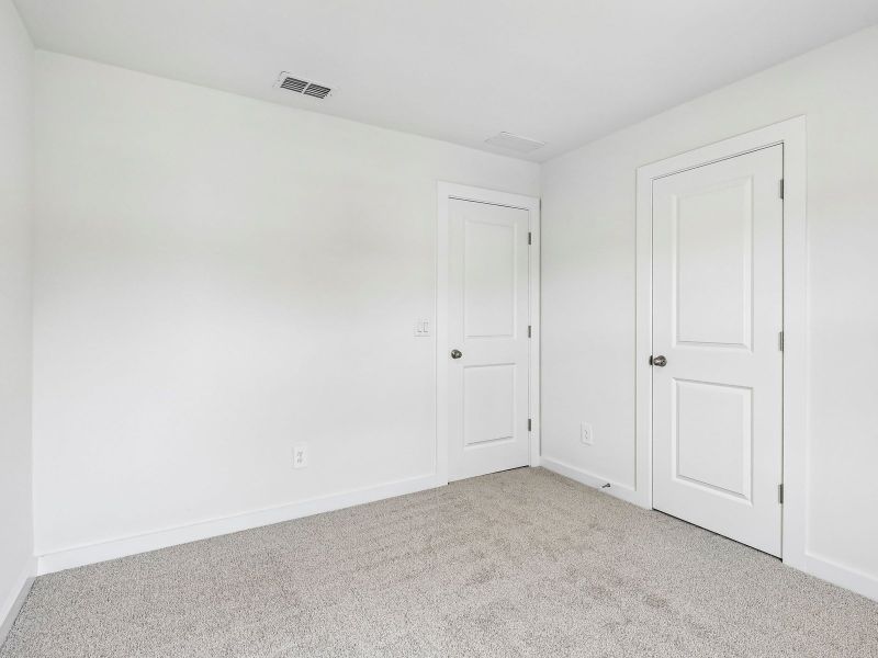 Spacious, unfurnished interior of a new home in Avery Farms - Ridge Series, Murfreesboro (Image 14). Spacious, unfurnished interior of a new home in Avery Farms - Ridge Series, Murfreesboro (Image 14).