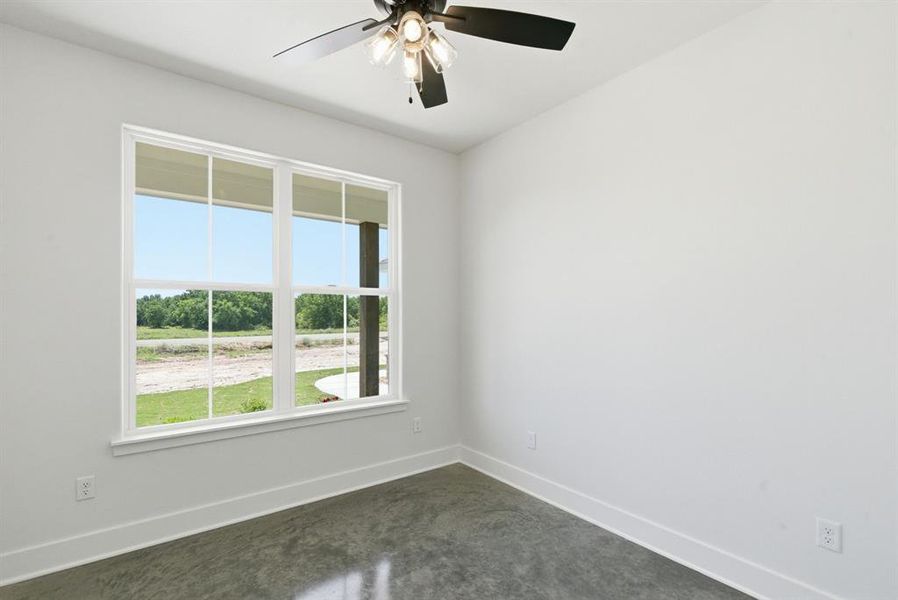 Spacious, unfurnished interior of a new home in , Weatherford (Image 23).
