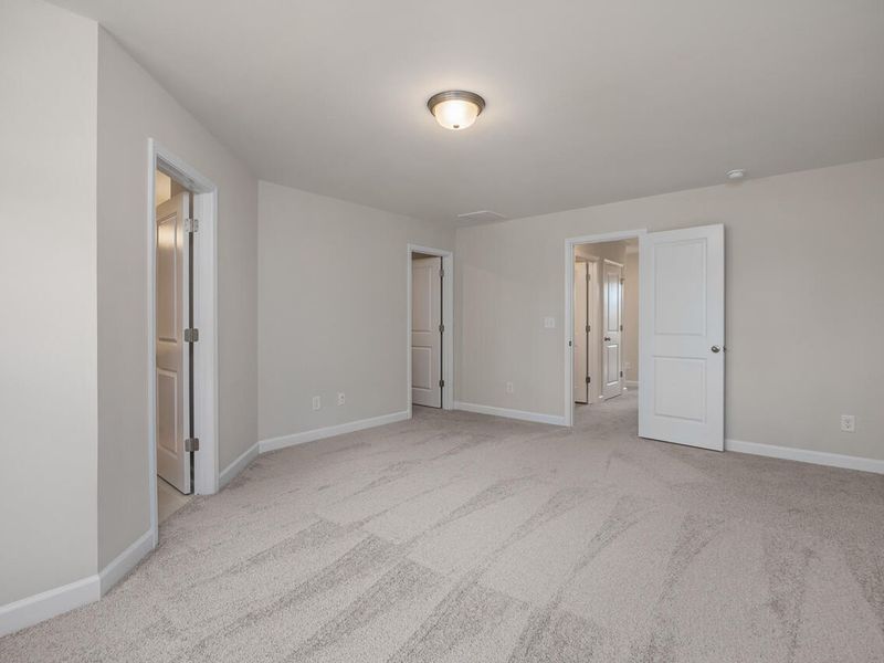 Spacious, unfurnished interior of a new home in Springvale, Fuquay Varina (Image 19).