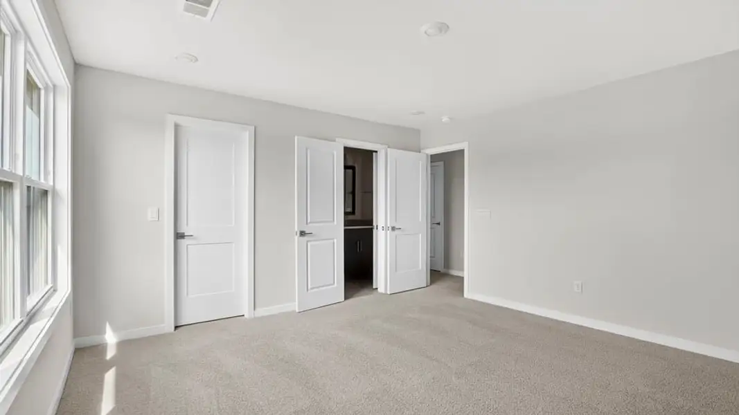 Spacious, unfurnished interior of a new home in Adams Glen, Greenville (Image 30). Spacious, unfurnished interior of a new home in Adams Glen, Greenville (Image 30).