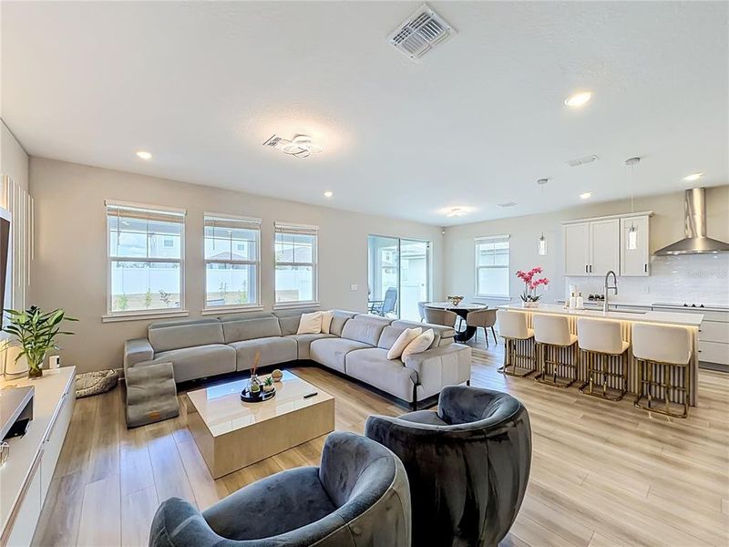 Furnished interior view inside a new home in , Minneola (Image 48).