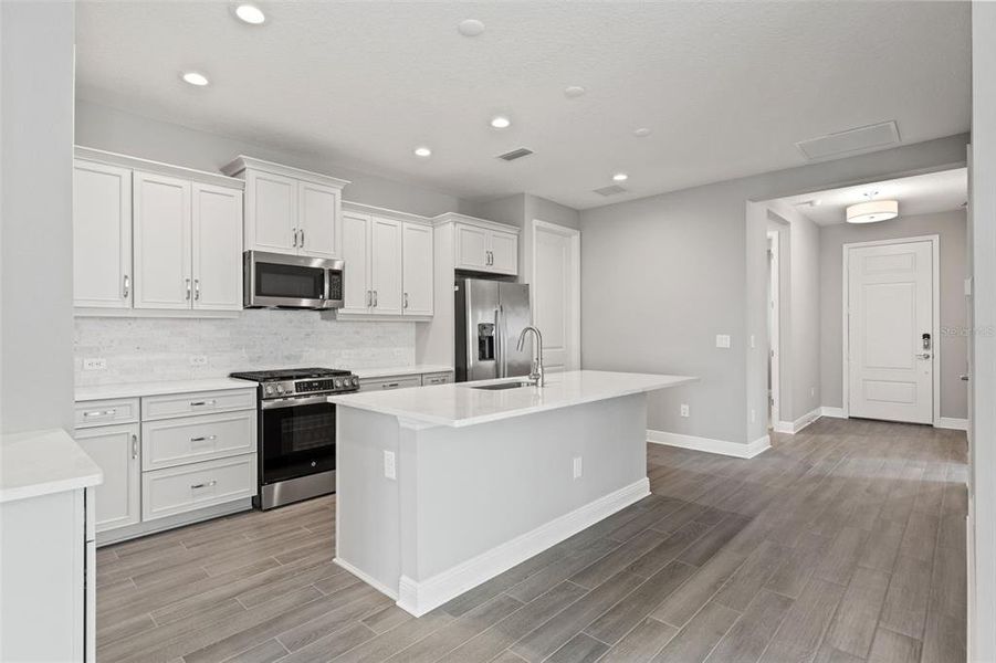Furnished interior view inside a new home in Palm Grove, Lakewood Ranch (Image 9). Furnished interior view inside a new home in Palm Grove, Lakewood Ranch (Image 9).