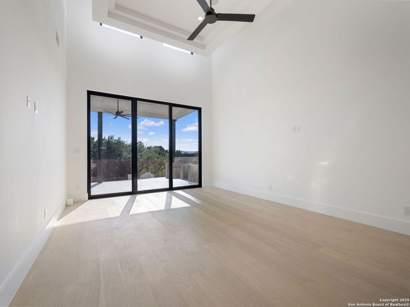 Spacious, unfurnished interior of a new home in , San Antonio (Image 58). Spacious, unfurnished interior of a new home in , San Antonio (Image 58).
