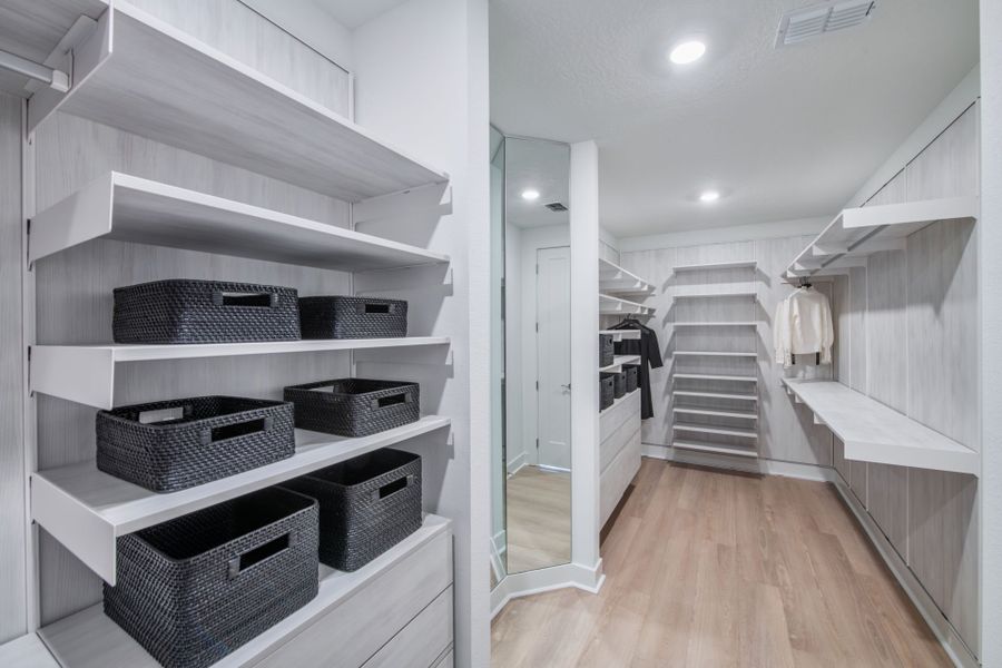 Furnished interior view inside a new home in Two Rivers, Zephyrhills (Image 10).
