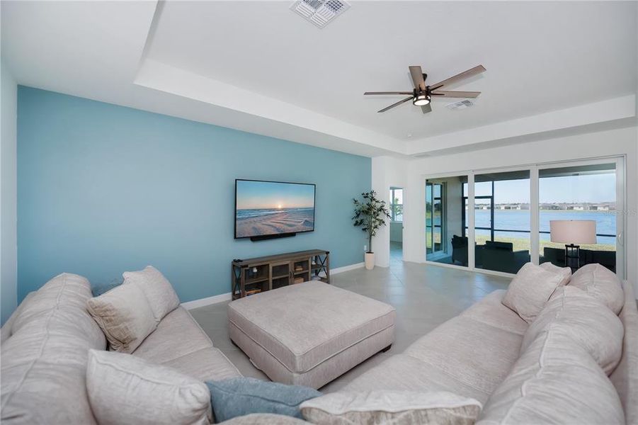 Furnished interior view inside a new home in , Englewood (Image 35).