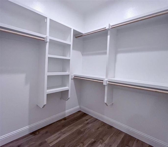 Spacious, unfurnished interior of a new home in , Denison (Image 10).