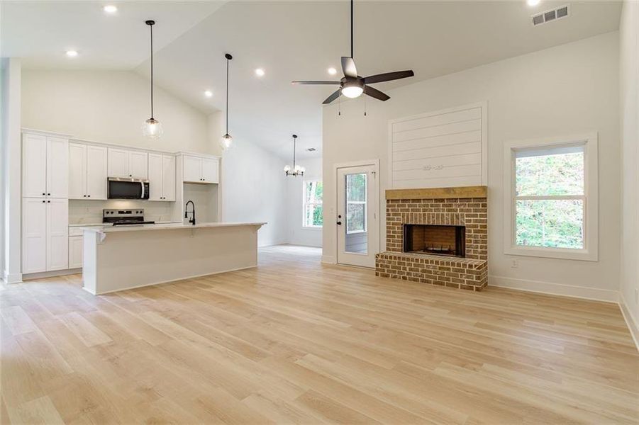 Spacious, unfurnished interior of a new home in , Murrayville (Image 15).