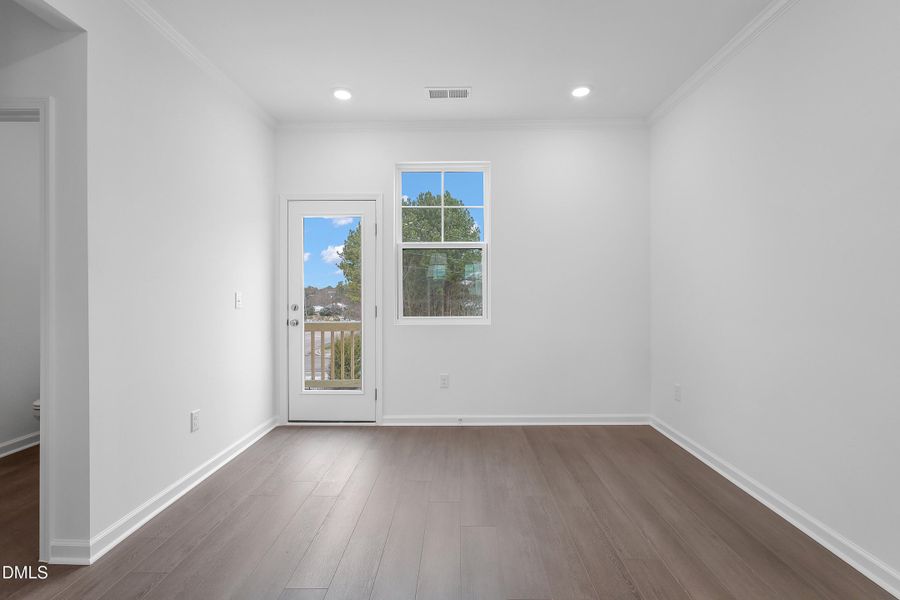 SUN_ElmGrove_Pic_Wyatt_Great_2of6