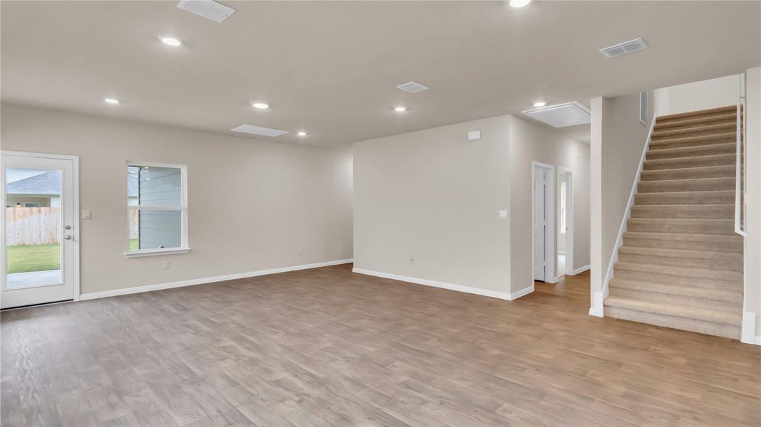 Spacious, unfurnished interior of a new home in Carillon, Manor (Image 32). Spacious, unfurnished interior of a new home in Carillon, Manor (Image 32).