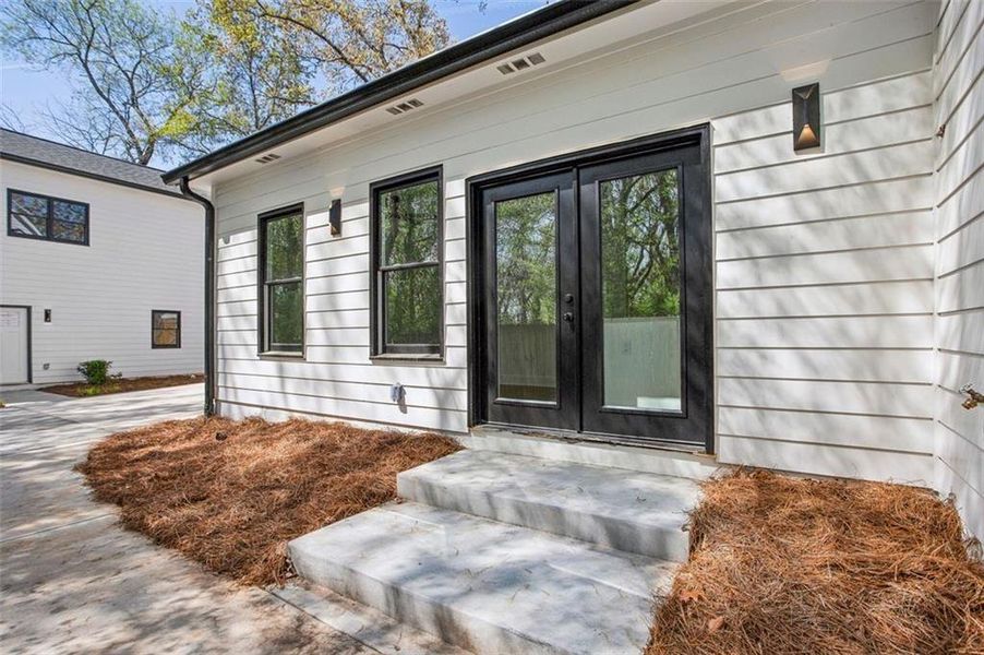 Exterior details and patio area of a home in , Atlanta (Image 1). Exterior details and patio area of a home in , Atlanta (Image 1).