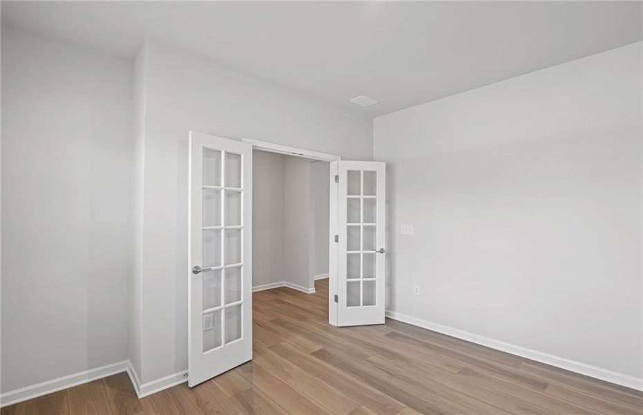 Spacious, unfurnished interior of a new home in Anderson Point, McDonough (Image 12).