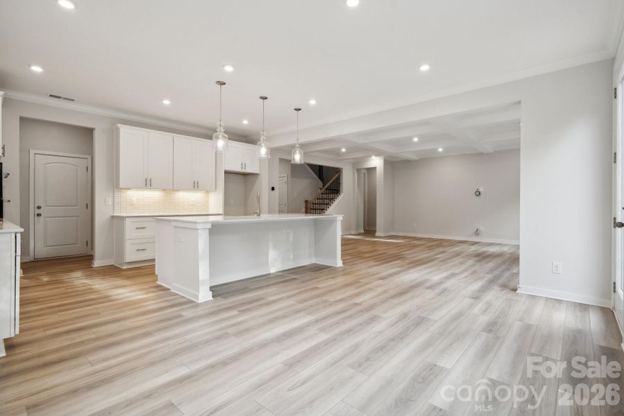 Spacious, unfurnished interior of a new home in Stonemill, Monroe (Image 15).