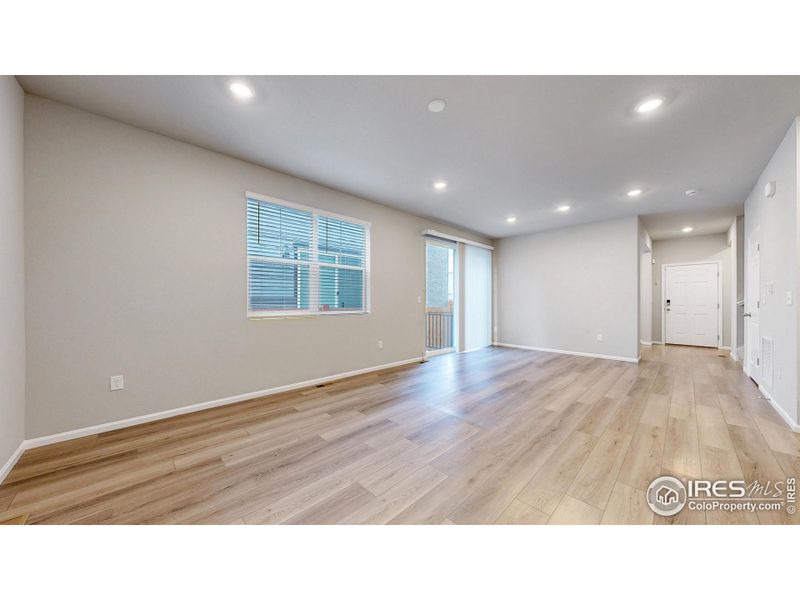 Spacious, unfurnished interior of a new home in Fickel Farms, Berthoud (Image 10).