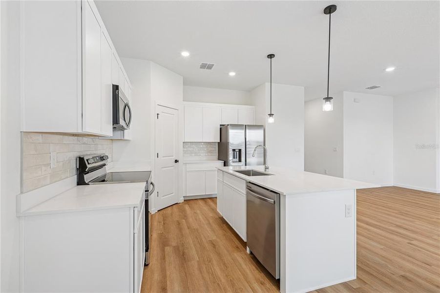 Furnished interior view inside a new home in Sabana Reserve, Ocala (Image 4).