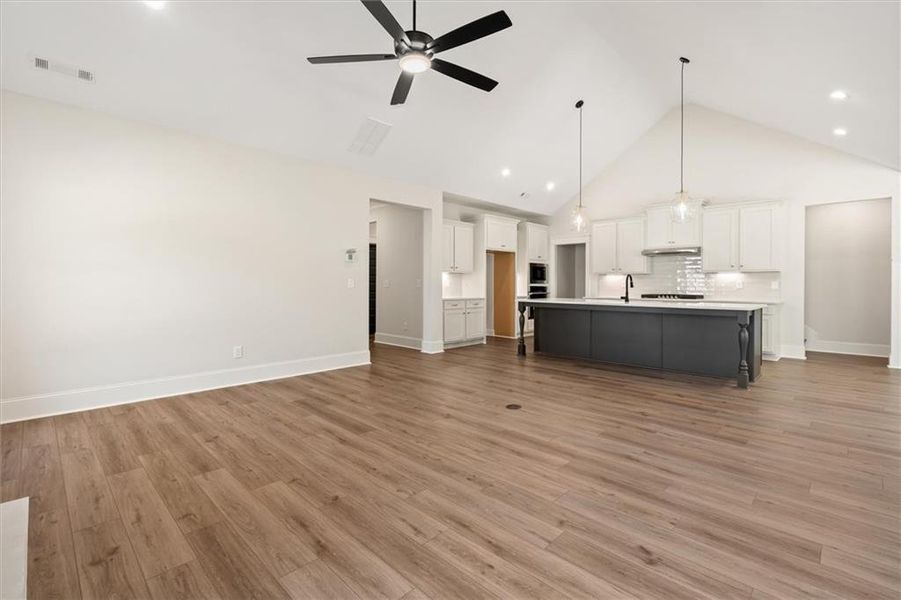 Spacious, unfurnished interior of a new home in , Carrollton (Image 28). Spacious, unfurnished interior of a new home in , Carrollton (Image 28).