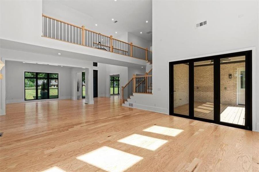 Spacious, unfurnished interior of a new home in , Acworth (Image 23).