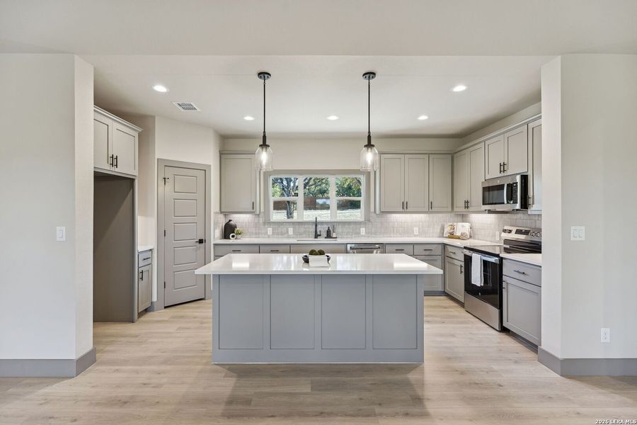 Furnished interior view inside a new home in , Fischer (Image 20).