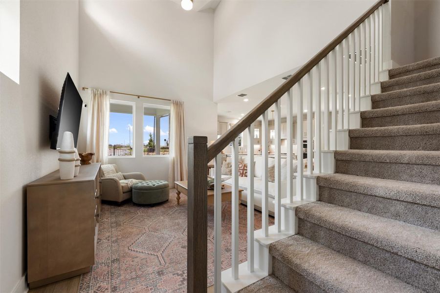 Representative images and renderings are for illustrative purposes. Actual structural options and design finishes of home may vary.