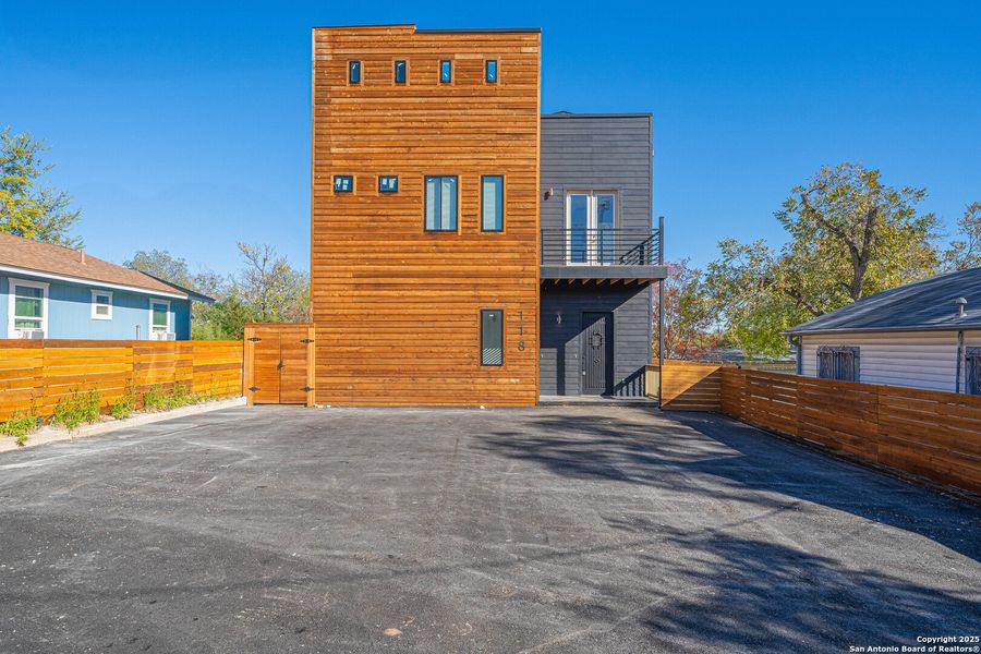 Exterior details and patio area of a home in , San Antonio (Image 25). Exterior details and patio area of a home in , San Antonio (Image 25).