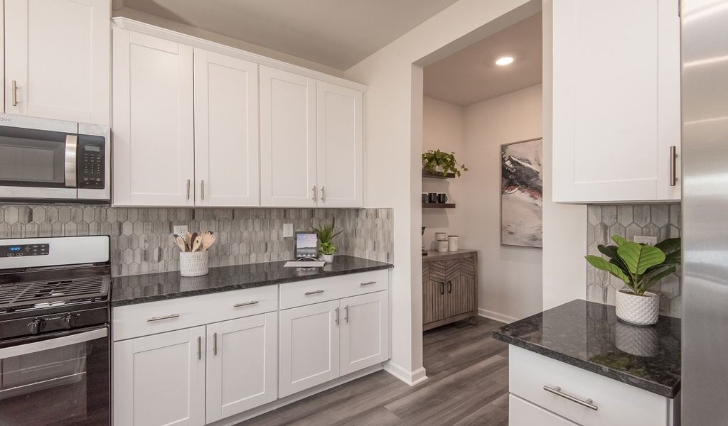 Furnished interior view inside a new home in Creekside at Oxford Park, Fairburn (Image 8).