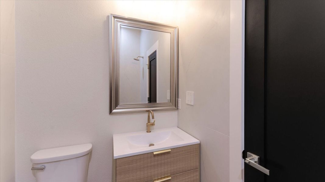 Image 37 of a home in .