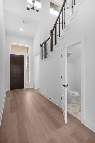 Spacious, unfurnished interior of a new home in Highland Village, Georgetown (Image 20). Spacious, unfurnished interior of a new home in Highland Village, Georgetown (Image 20).
