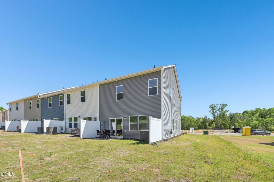 36-web-or-mls-Raleigh - Oakwood - 1066 W