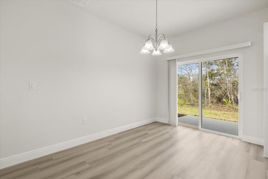 Spacious, unfurnished interior of a new home in , Ocala (Image 24).