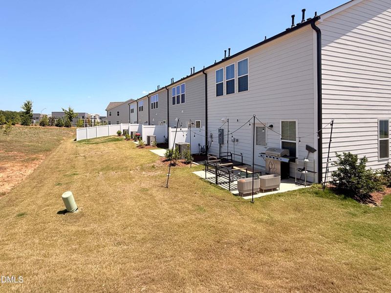 616 Glen Clova Dr-36
