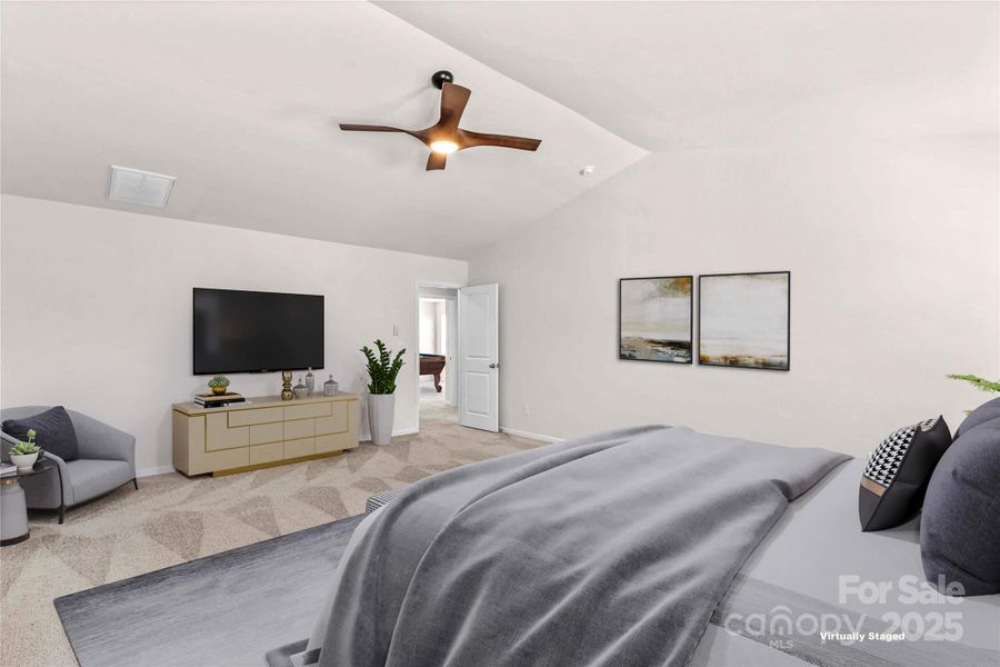 Furnished interior view inside a new home in Calvin Creek, Troutman (Image 4).