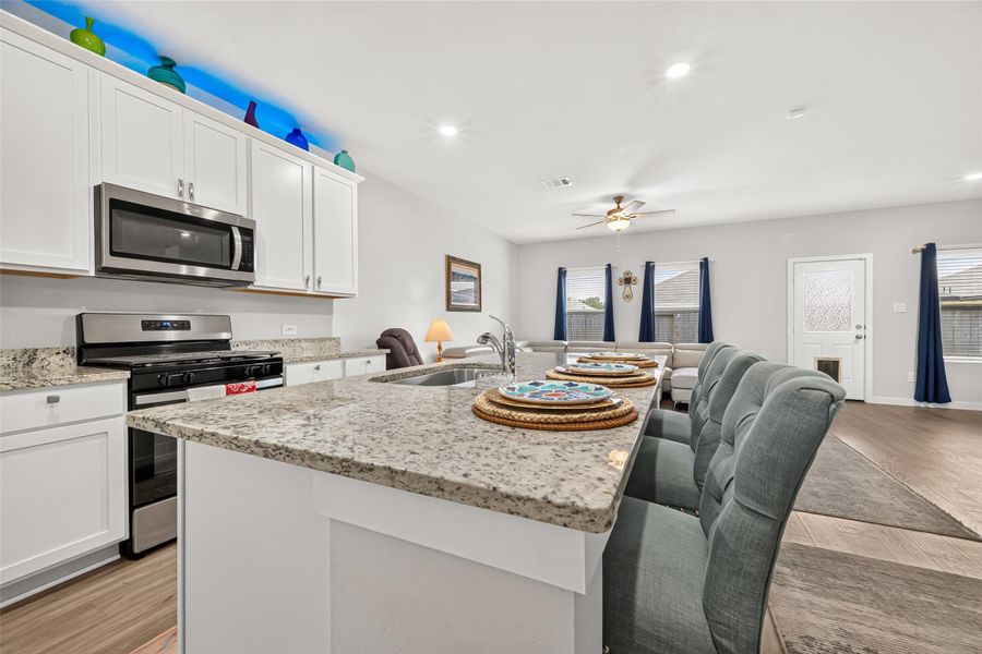 Furnished interior view inside a new home in Lexington Heights, Willis (Image 13).