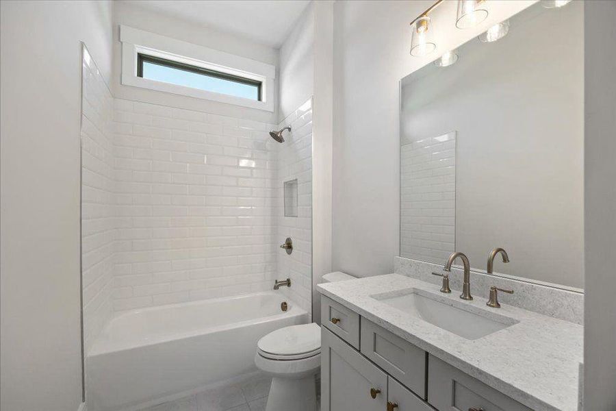 Furnished interior view inside a new home in Horizon at Laurel Canyon, Canton (Image 5). Furnished interior view inside a new home in Horizon at Laurel Canyon, Canton (Image 5).